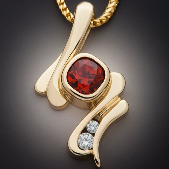 Collier Pendentif Crocodile en Argent