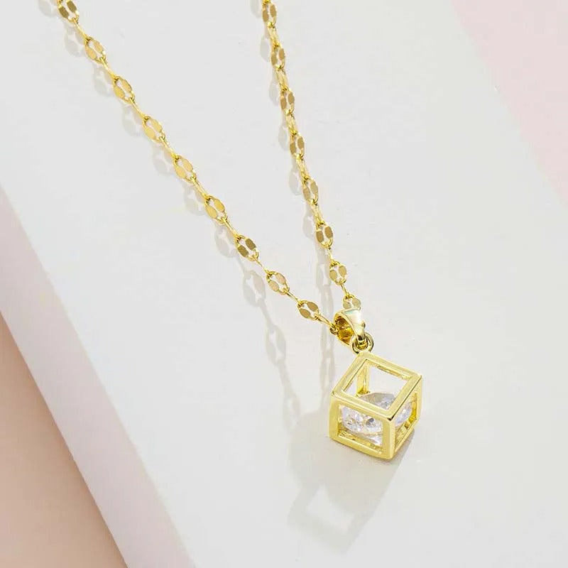 Collier Pendentif Fusee Spatiale en Argent