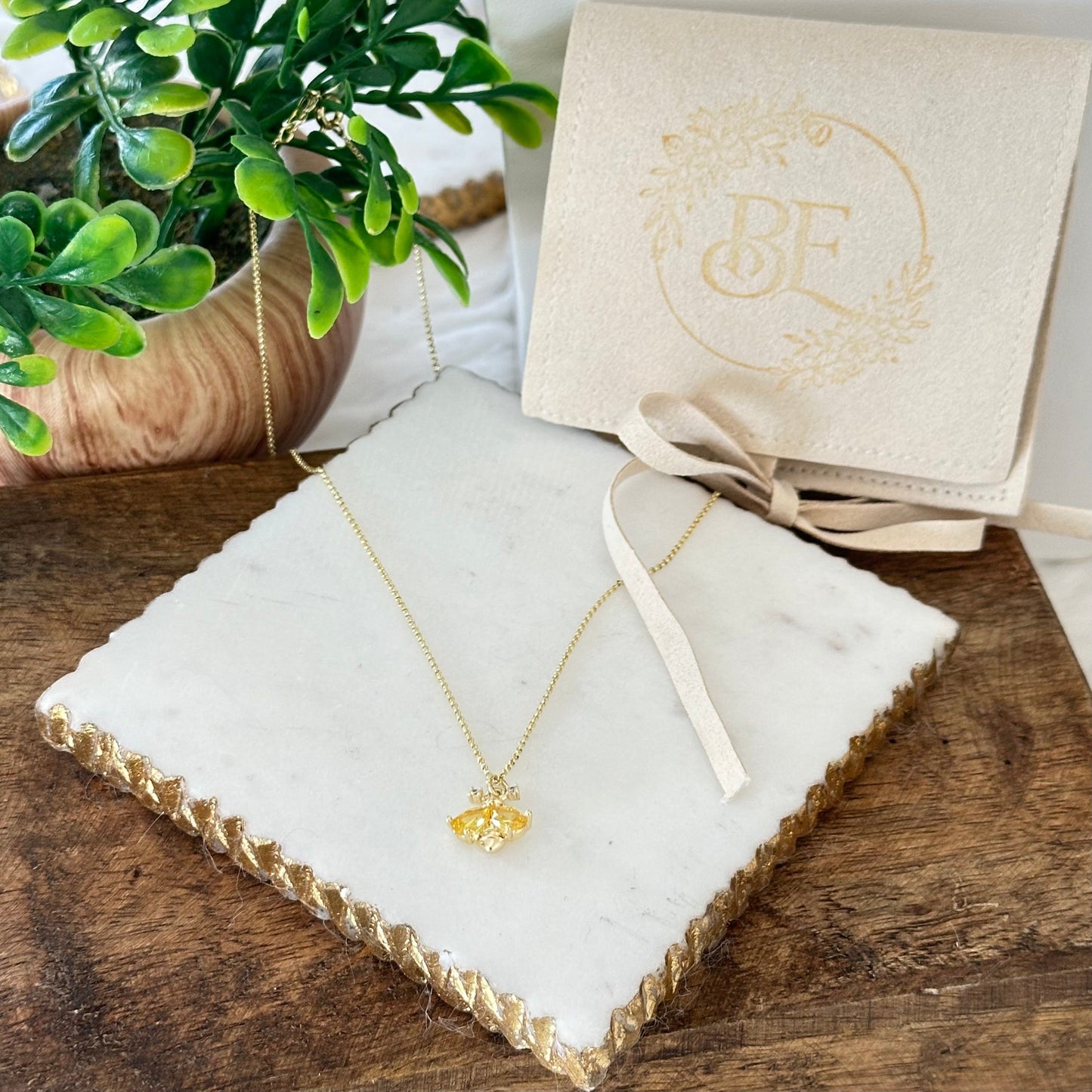 Collier Delicat Abeille Melissa