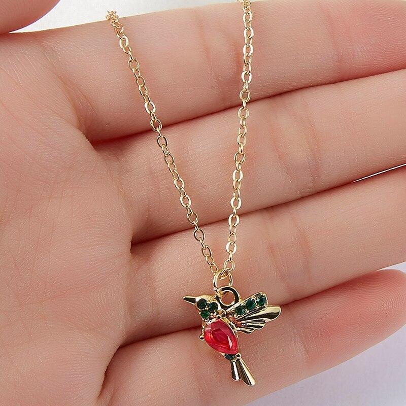 Collier Pendentif Papillon et Cristal en Or
