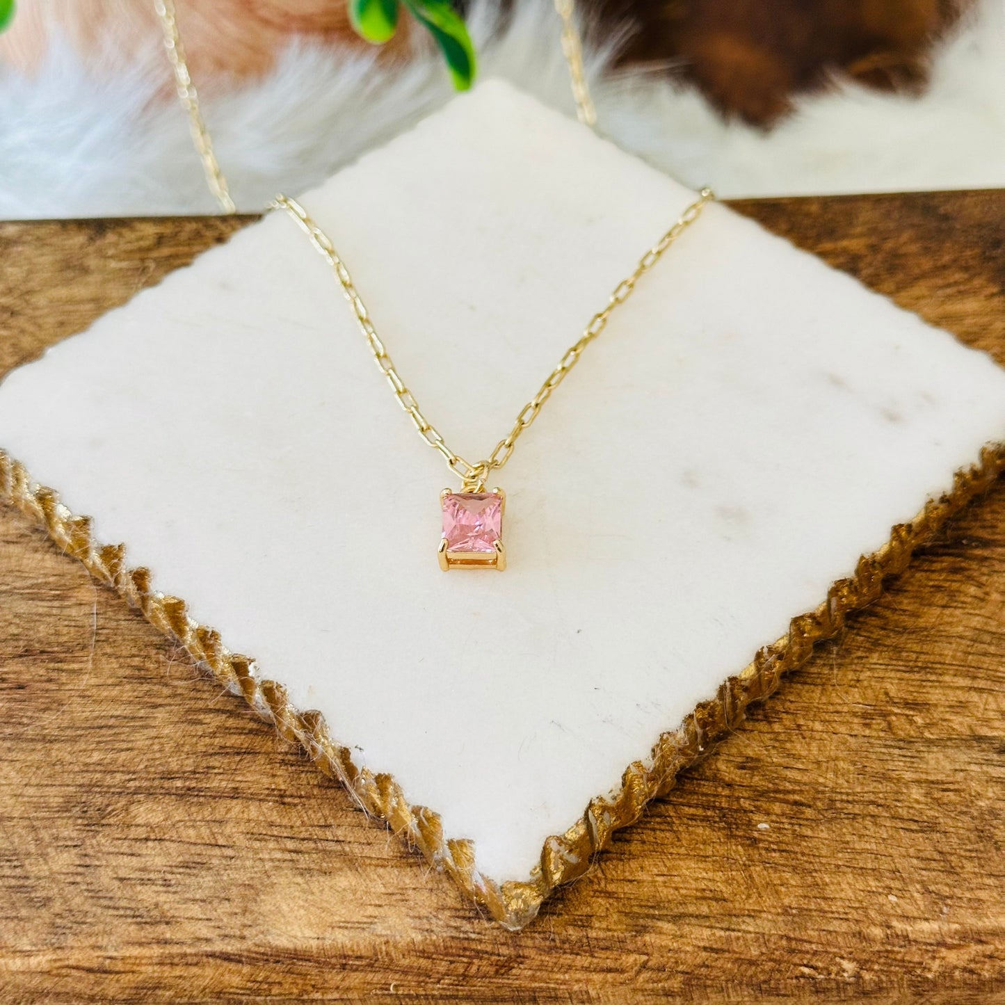 Collier Pendentif Paon Colore en Or