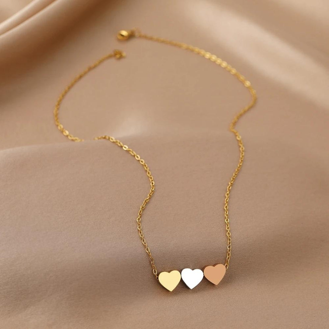 Collier Pendentif Chaussure a Talon en Or