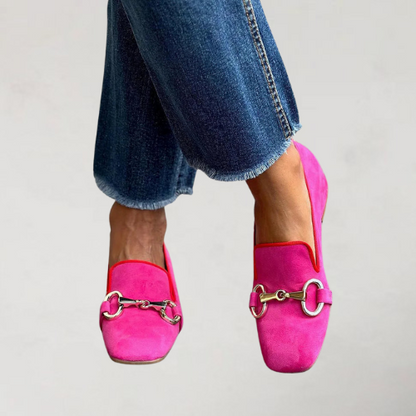 Greet | Mocassins slip-on à bout carré avec boucle métallique