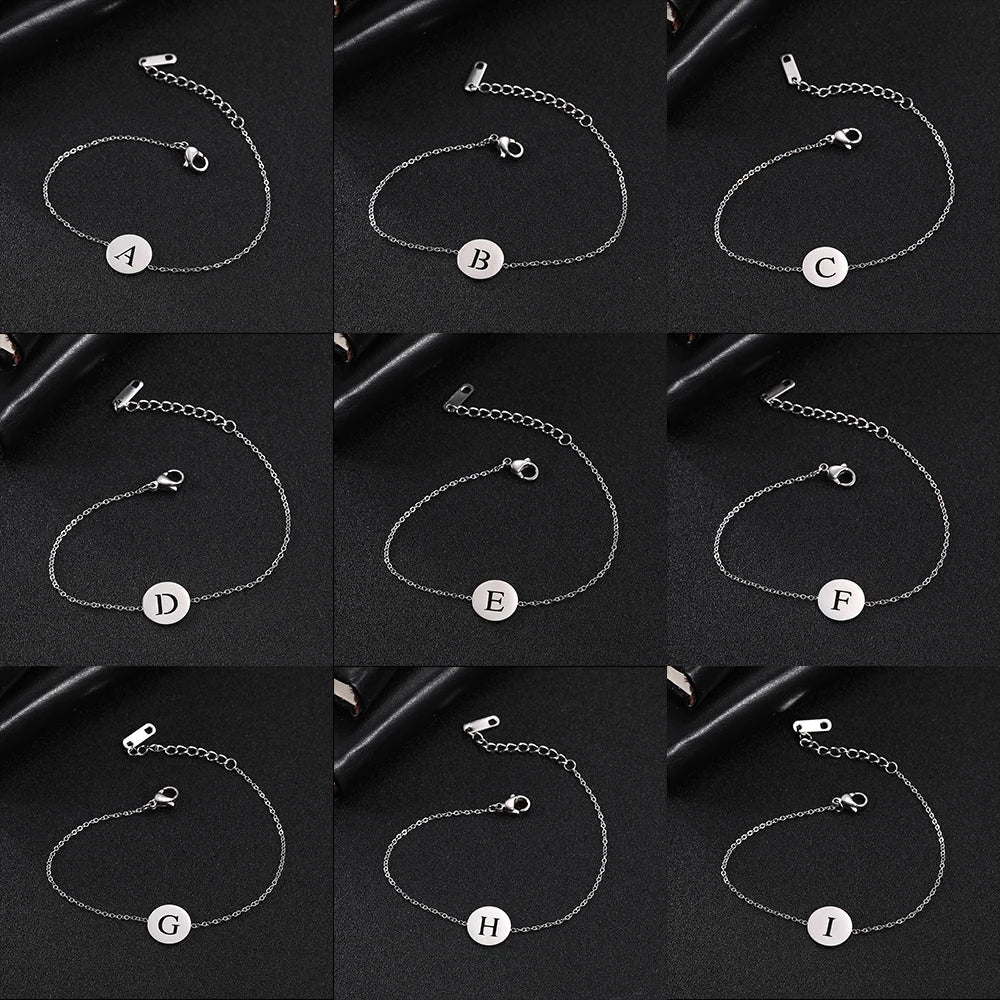 Amara™ | Bracelet initiales en acier inoxydable