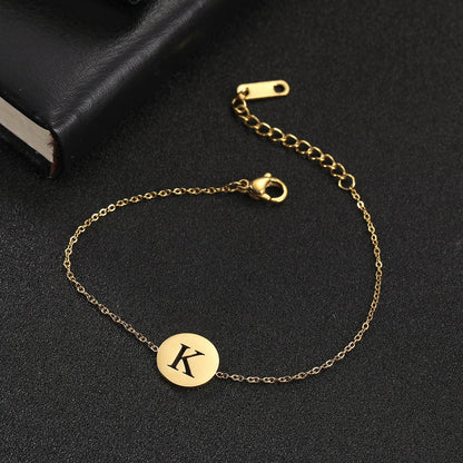 Amara™ | Bracelet initiales en acier inoxydable