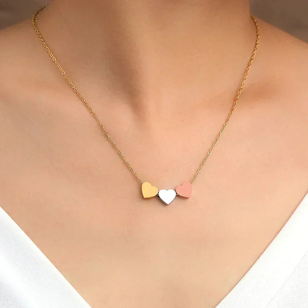 Collier Pendentif Chaussure a Talon en Or
