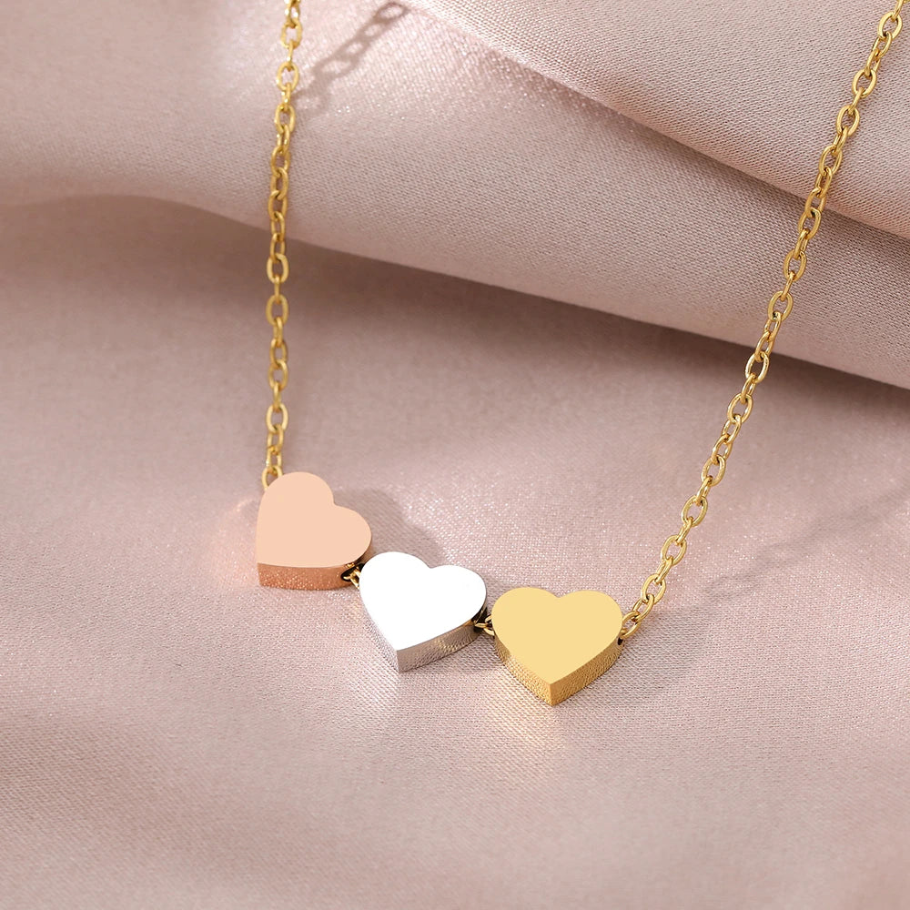 Collier Pendentif Chaussure a Talon en Or