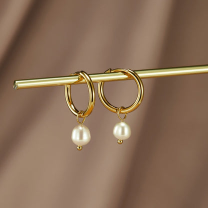 Les Boucles d'Oreilles Créoles en Perles Classiques