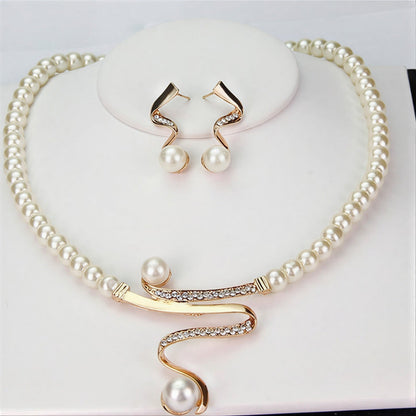Ensemble de Collier en Perles Naturelles Élégantes