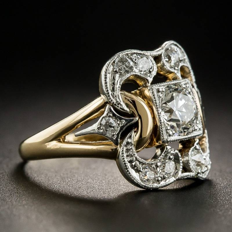Bague Vintage en Or Ornée de Zircons