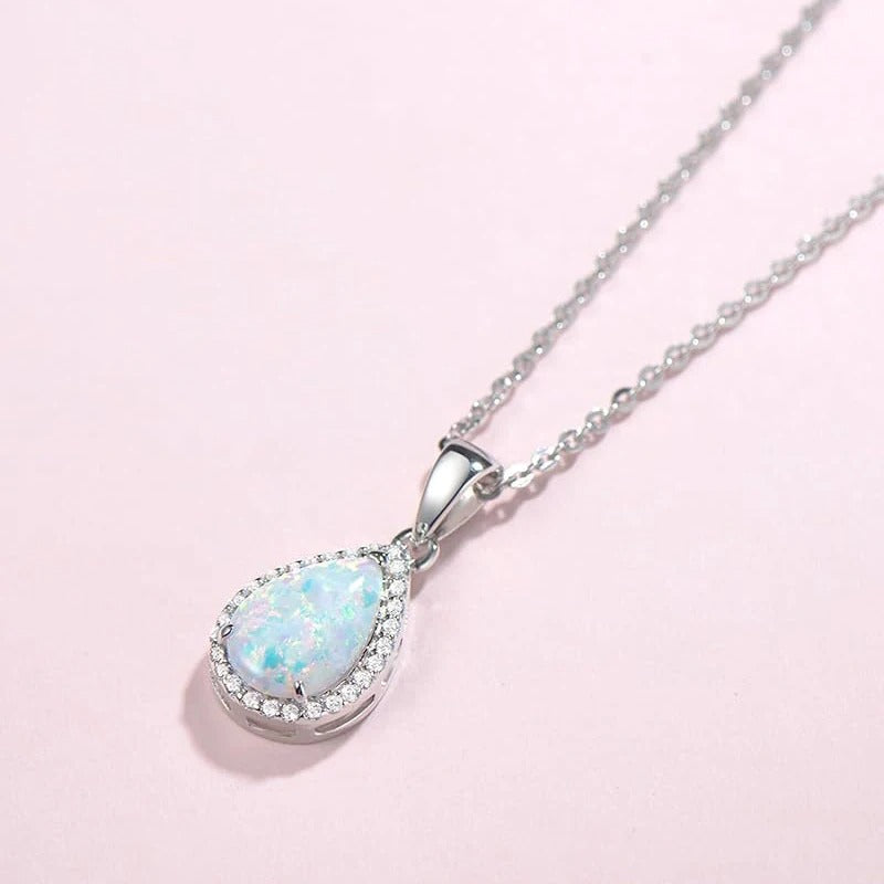 Collier Pendentif Barre Minimaliste en Or
