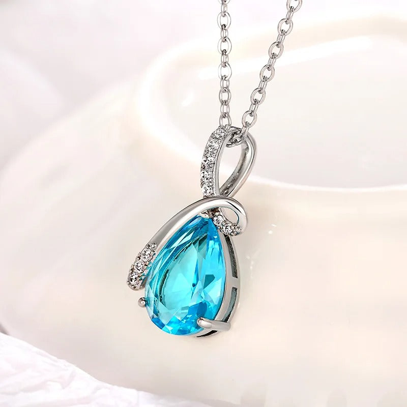 Collier Pendentif Oeil Turc Nazar en Bleu