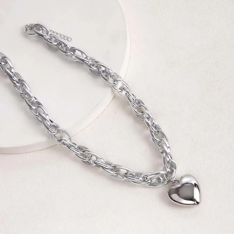Collier Grosse Chaine et Pendentif Coeur en Argent