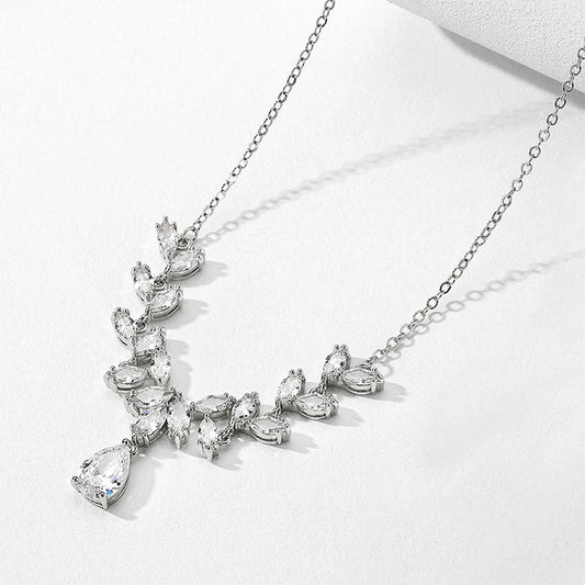 Collier Vintage Feuille Goutte en Argent