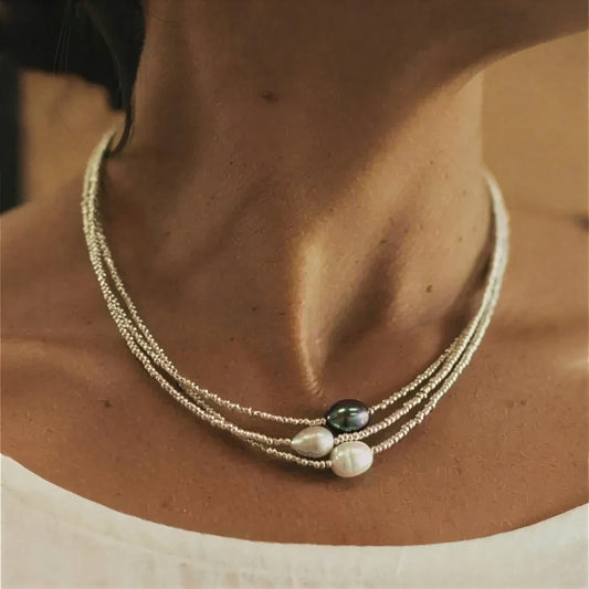 Collier superposé en perles baroques